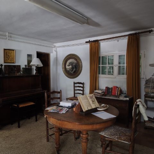  Annonces SOMMIERES : Maison / Villa | LANGLADE (30980) | 160 m2 | 350 000 &euro; 