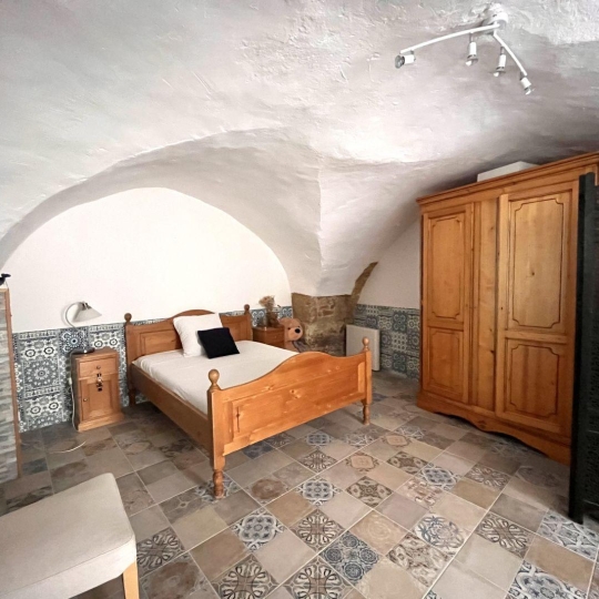  Annonces SOMMIERES : Maison / Villa | AIGUES-VIVES (30670) | 100 m2 | 245 000 &euro; 