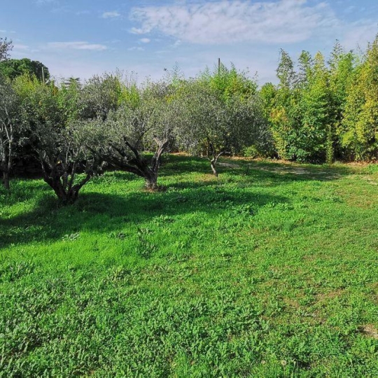  Annonces SOMMIERES : Terrain | AIGUES-VIVES (30670) | 0 m2 | 189 000 &euro; 