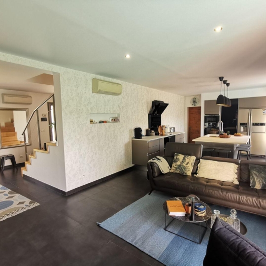  Annonces SOMMIERES : Maison / Villa | GALLARGUES-LE-MONTUEUX (30660) | 127 m2 | 499 000 &euro; 