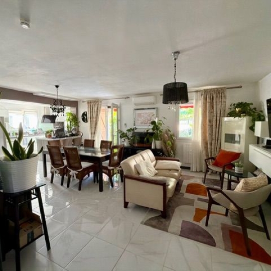  Annonces SOMMIERES : House | LUNEL (34400) | 132 m2 | 459 000 &euro; 