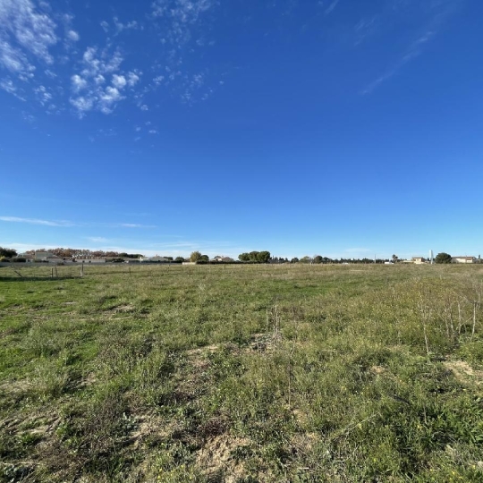  Annonces SOMMIERES : Terrain | GALLARGUES-LE-MONTUEUX (30660) | 650 m2 | 99 900 &euro; 