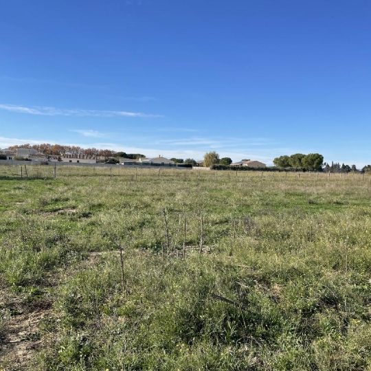  Annonces SOMMIERES : Terrain | GALLARGUES-LE-MONTUEUX (30660) | 650 m2 | 99 900 &euro; 