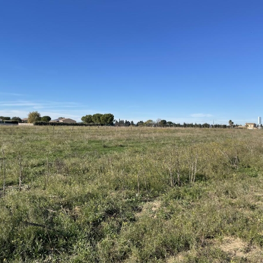  Annonces SOMMIERES : Terrain | GALLARGUES-LE-MONTUEUX (30660) | 650 m2 | 99 900 &euro; 