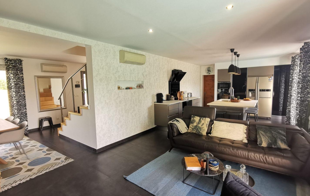 Annonces SOMMIERES : Maison / Villa | GALLARGUES-LE-MONTUEUX (30660) | 127 m2 | 499 000 &euro; 
