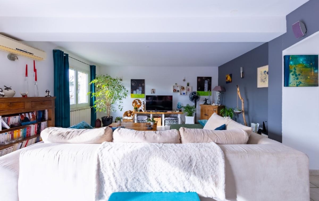 Annonces SOMMIERES : Maison / Villa | GALLARGUES-LE-MONTUEUX (30660) | 113 m2 | 448 000 &euro; 