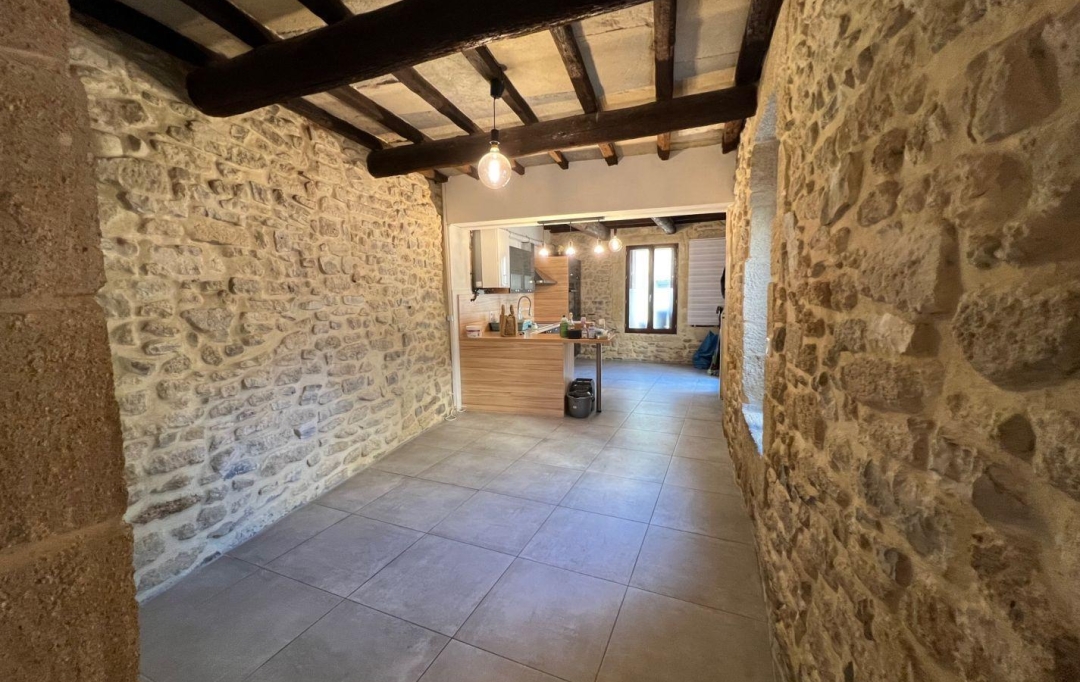 Annonces SOMMIERES : Maison / Villa | GALLARGUES-LE-MONTUEUX (30660) | 87 m2 | 249 000 &euro; 