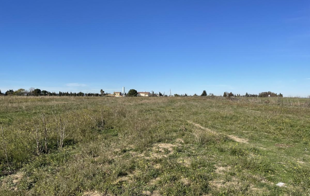 Annonces SOMMIERES : Terrain | GALLARGUES-LE-MONTUEUX (30660) | 650 m2 | 99 900 &euro; 